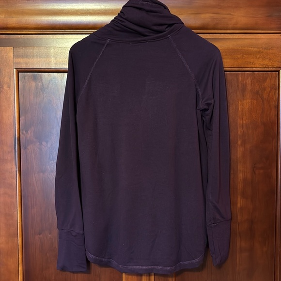 Pink Clover pullover - Picture 2 of 4